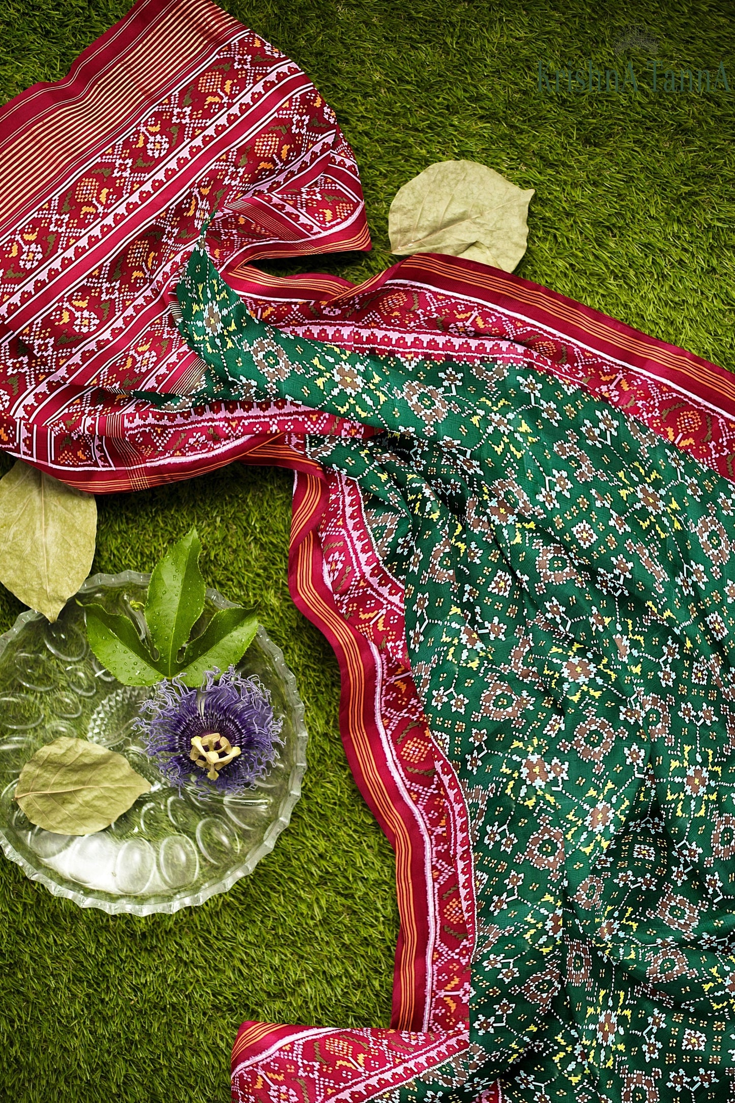 Krishna Tanna Hand Weaved Patan Patola Pure Silk Semi Ikat Manek Chowk Saree
