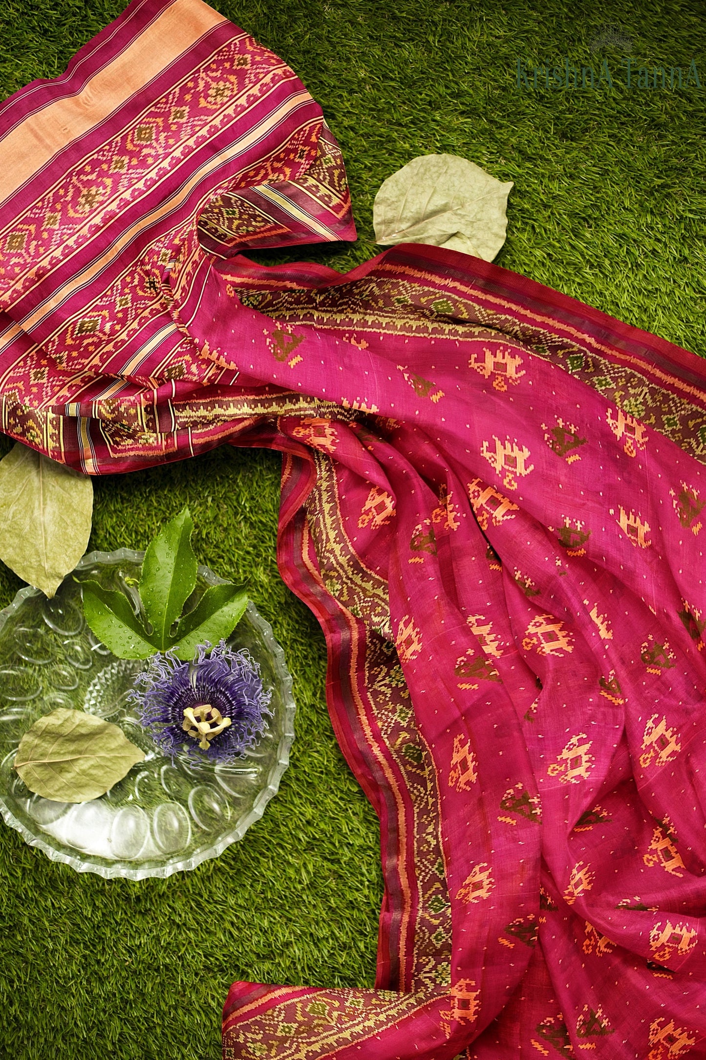 Krishna Tanna Hand Woven Rajkot Patola Pure Silk Narikunj Saree