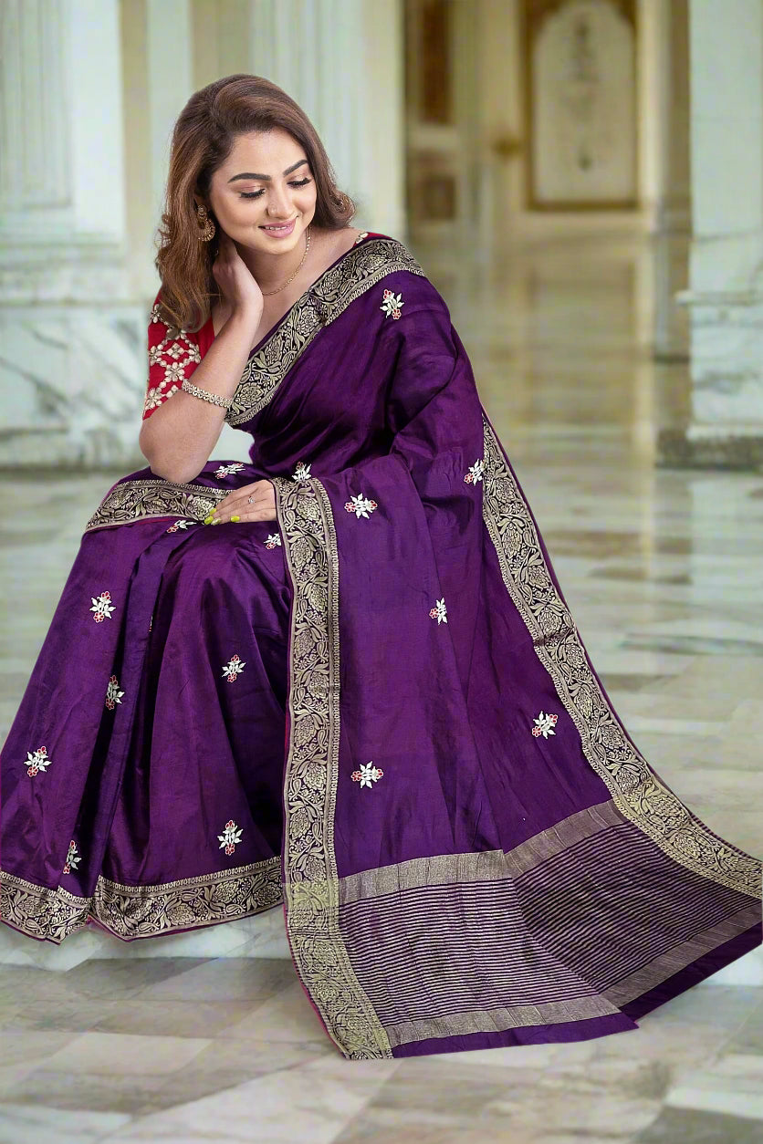 Krishna Tanna knitted Gota work Saree with knitted embroidery on Monga Chittapati - Purple