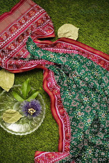 Krishna Tanna Hand Weaved Patan Patola Pure Silk Semi Ikat Manek Chowk Saree