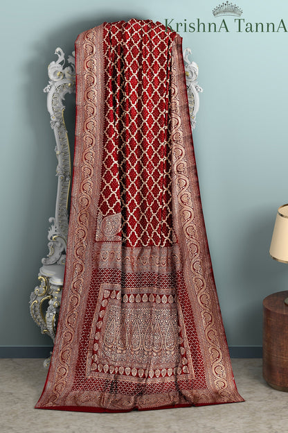 Krishna Tanna Hand Weaved Pure Georgette Nim Zari Jungla Bandhani - Tie & Dye Saree
